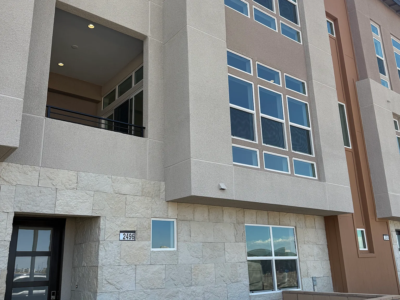 Indigo Mountain St, Henderson — Photo 1