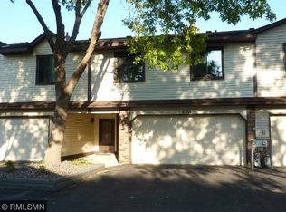 7612 Maplebrook Pkwy N, Brooklyn Park, MN 55445