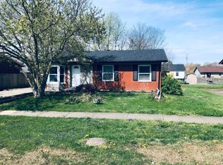 9916 McNeely Lake Dr, Louisville, KY 40229