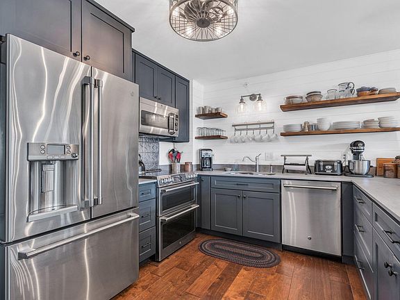 2nd image of 215 E Grand Avenue #208