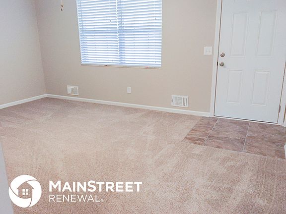 2nd image of 3386 Lyndale St