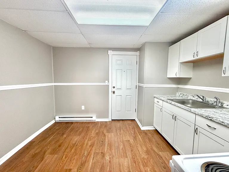 37 Belvidere St #2 — Photo 4