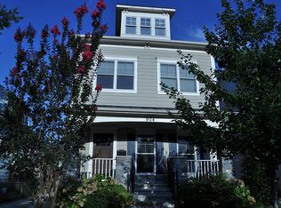 904 N Cleveland St, Arlington, VA 22201