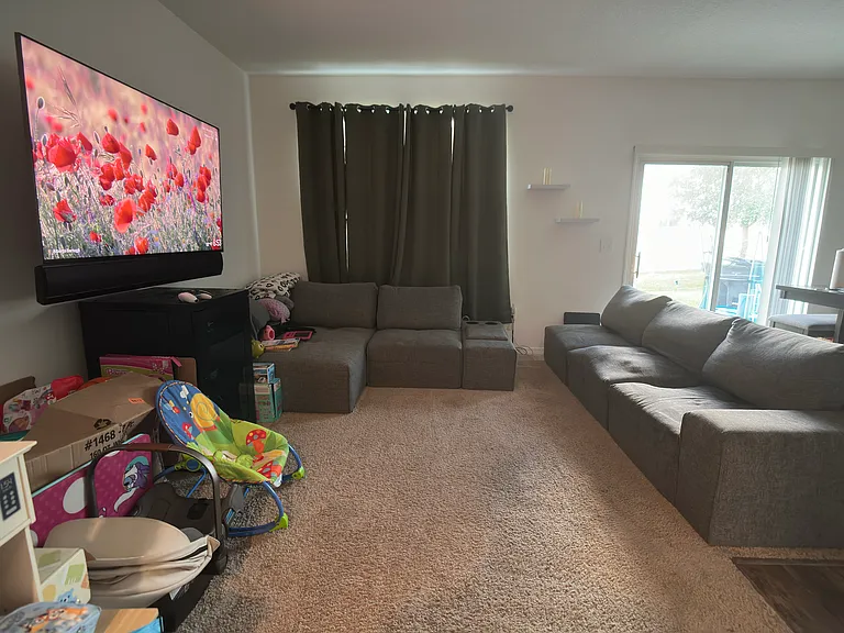 673 Madison Dr — Photo 4