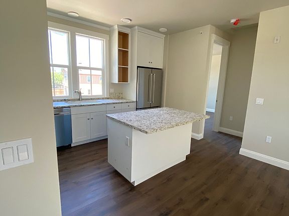 3rd image of 701 S Cloverdale Blvd #17