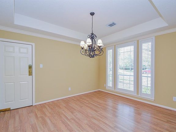 4th image of 1407 Kennewick Ct