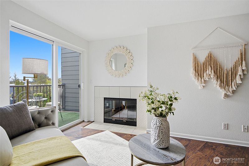 3rd image of 3045 20th Avenue W #403