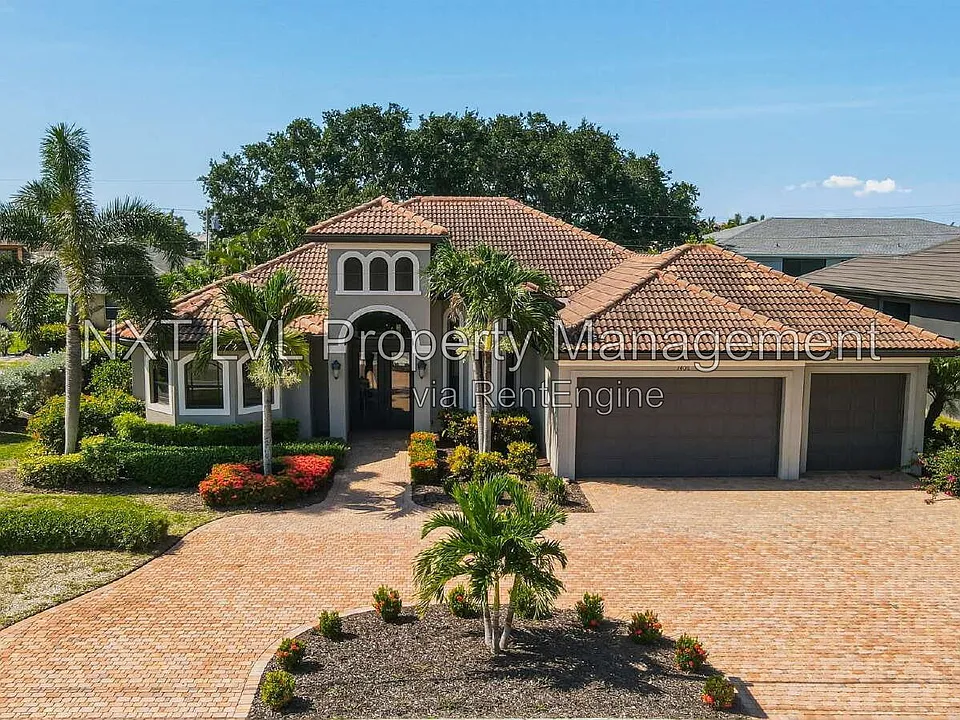 1406 Cape Coral Pkwy W