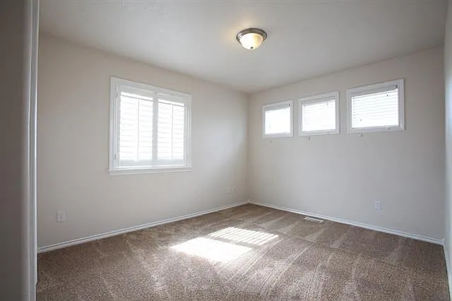 1913 W Quiet Peak St — Photo 14