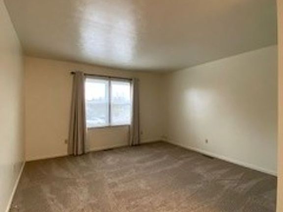 2nd image of 124 S Silverwood Ln APT C