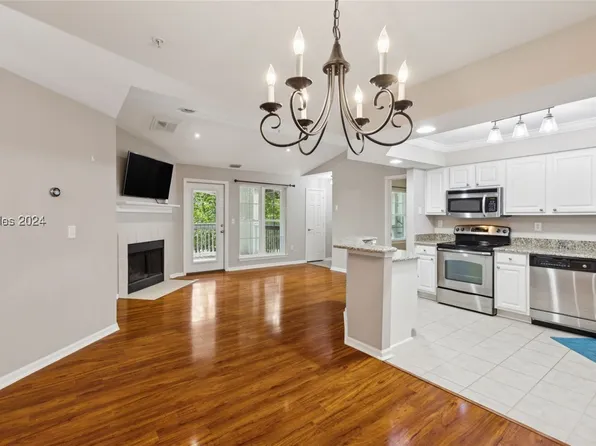 380 Marshland Rd APT D21, Hilton Head Island, SC 29926