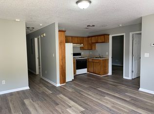 702 Green St #16944816, Fort Valley, GA 31030