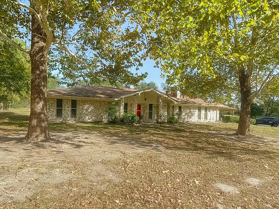 2nd image of 953 County Road 2774