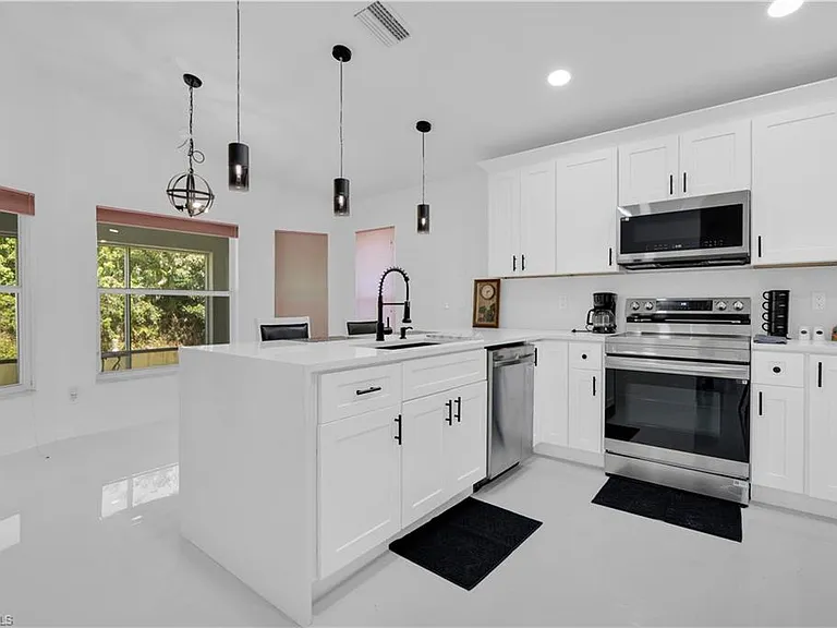 17920 Antherium Ln — Photo 23