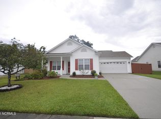 2117 Heathwood Dr NE, Leland, NC 28451