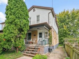 5749 Summer St, Niagara Falls, ON