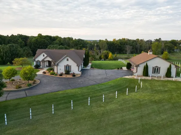 4942 Bridle Path LANE, Richfield, WI 53076