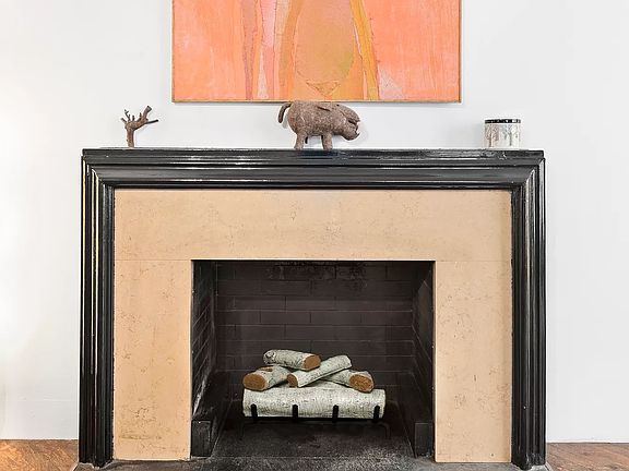 3rd image of 24 W 55th St APT 10F