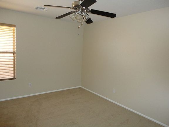 5th image of 43374 W Courtney Dr