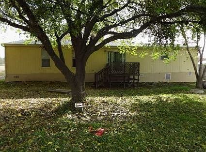 2nd image of 159 Lakeside Cir
