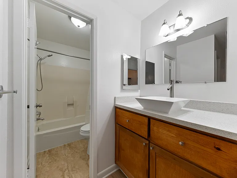 701 Rosedale St #H — Photo 20