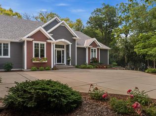 W279N5280 Hanover Hill COURT, Lisbon, WI 53089