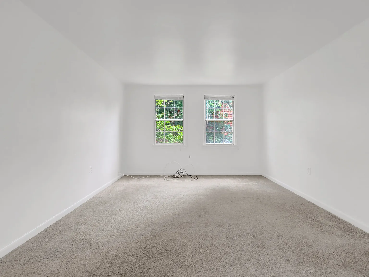 2 bed, 793 sqft, $1,999 — Photo 3
