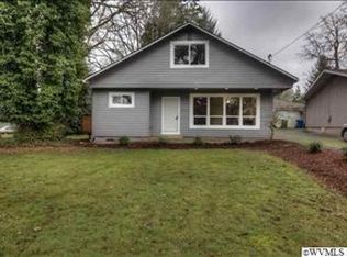 415 Eureka Ave, Silverton, OR 97381