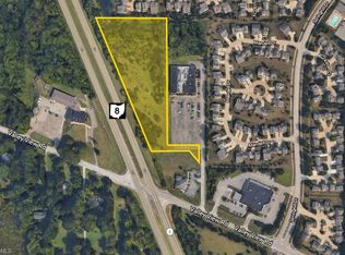 10439 Valley View Rd, Macedonia, OH 44056