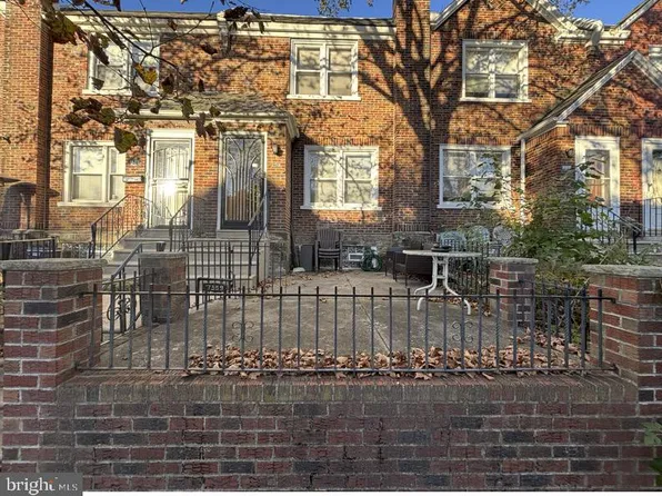 7389 Rugby St, Philadelphia, PA 19138