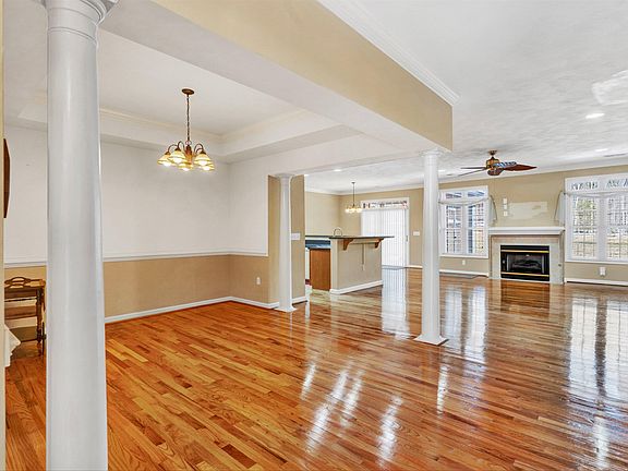 5th image of 1705 Sawgrass Ct