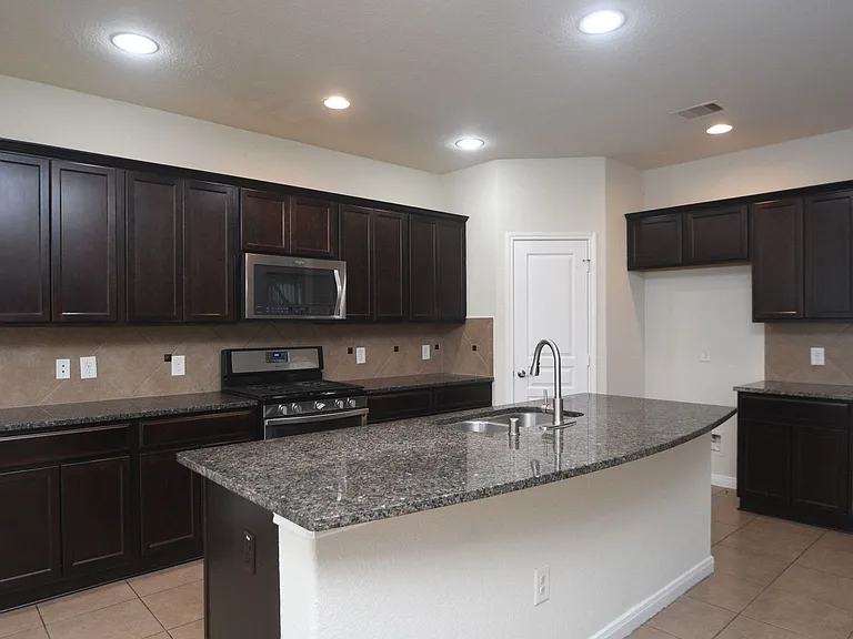 16614 Spirit Lake Ct — Photo 6