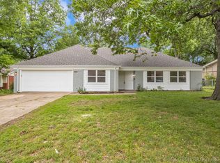 6611 E 57th St, Tulsa, OK 74145