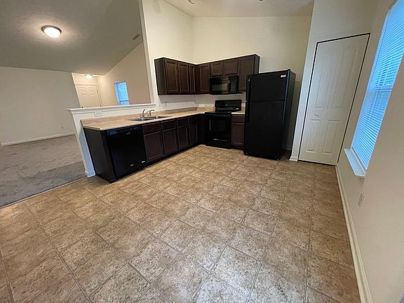 3rd image of 4027 Steelewater Ln