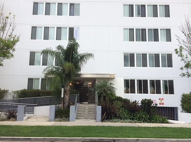 1st image of 304 S Elm Dr APT 203