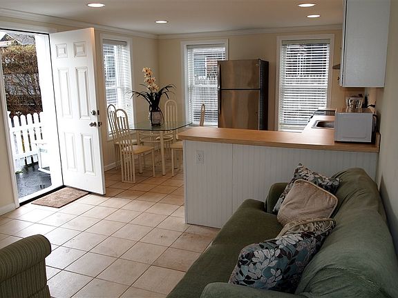 5th image of 512 Main Avenue #2