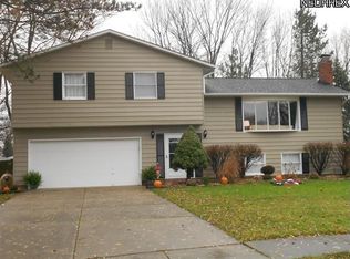 7585 Bishop Ct, Mentor, OH 44060