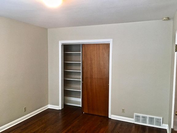 5th image of 808 S Brentwood Blvd #1B