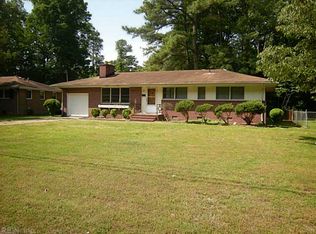 20 Bruton Ave, Newport News, VA 23601