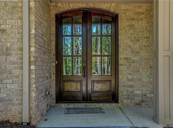 5th image of 7359 Bay Cove Ct