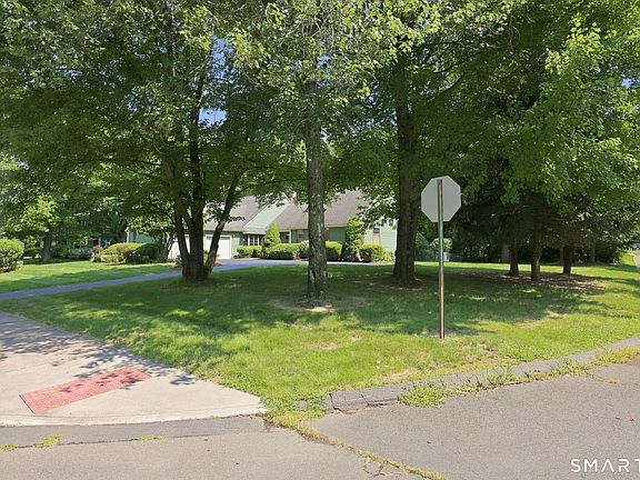 4th image of 21 Ethan Drive