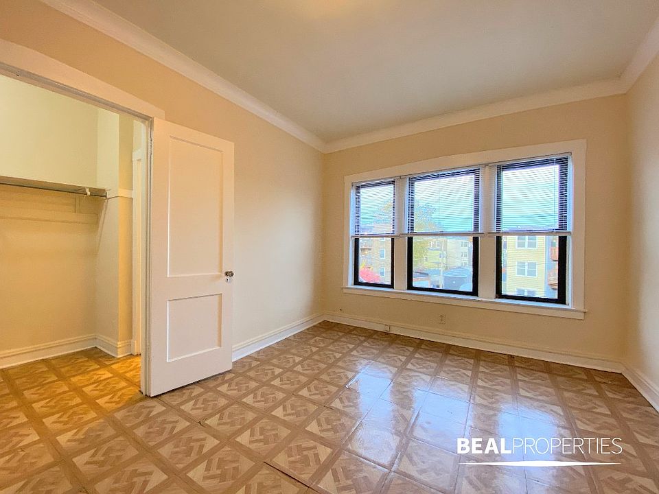 1st image of 2244 W Wilson Ave #2244308