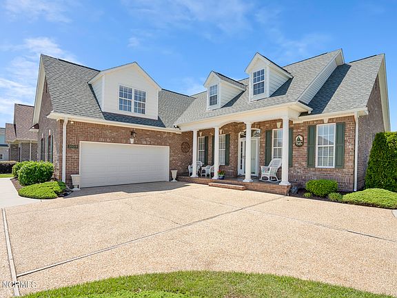 4th image of 1059 Golden Sands Way
