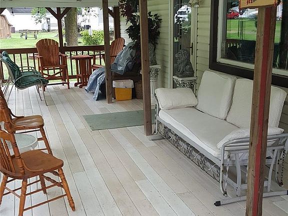 2nd image of 2351 N Shore Dr
