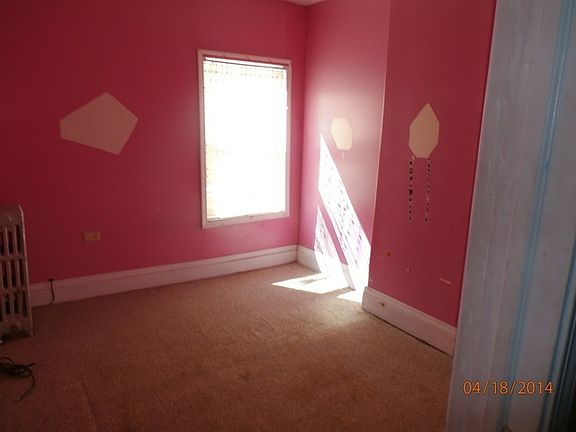 4th image of 6832 S Dr Martin L King Jr Dr