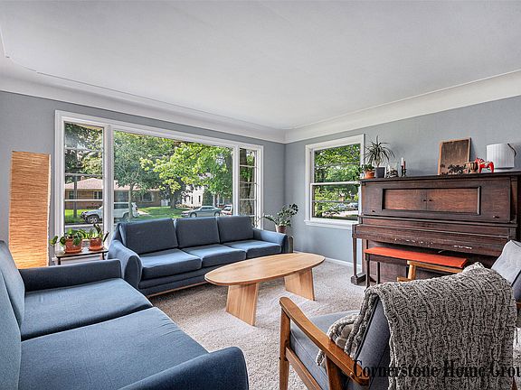 3rd image of 2308 Godwin Ave SE