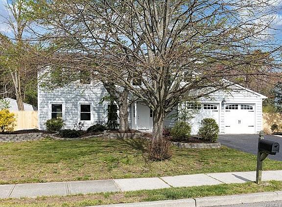 3rd image of 1058 Lake Placid Dr