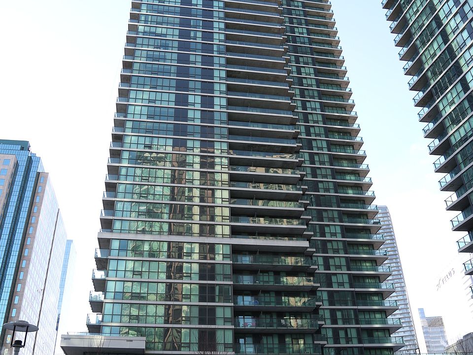 1st image of 33 Bay St #1805