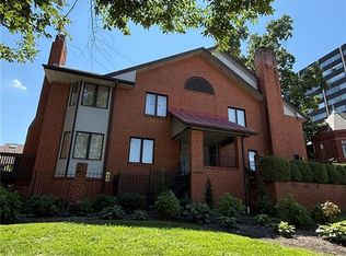 4464 Lindell Blvd APT 10, Saint Louis, MO 63108