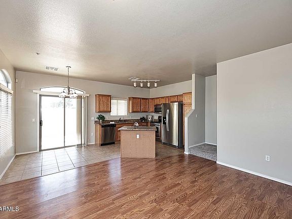 3rd image of 2727 N PRICE Road #41